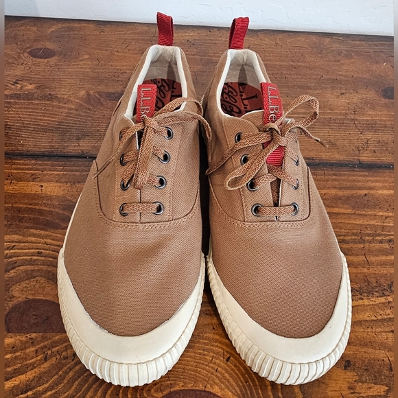 NWOB L.L. Bean Men's Tan/Brown Canvas Sneakers/Tennis Shoes W/ Red Accents Sz 11 - Picture 2 of 6